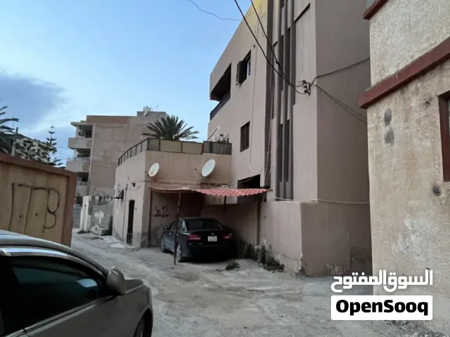 منزل في سوق الجمعة 11يونيو