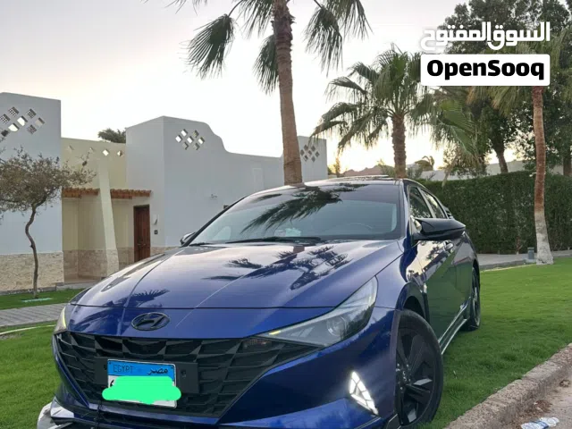 2021 هيونداي النترا Sport
