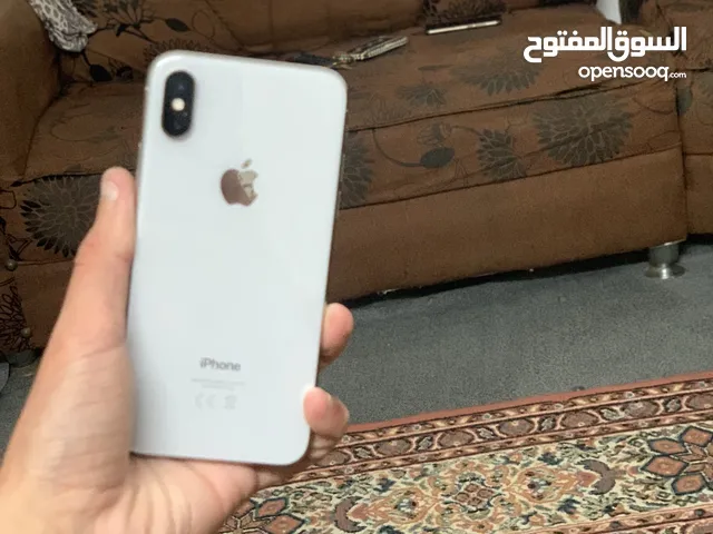 Apple iPhone X 64 GB in Al Karak