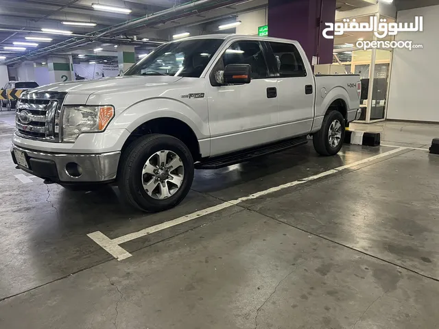 للبيع وانيت فورد F150 موديل 2012
