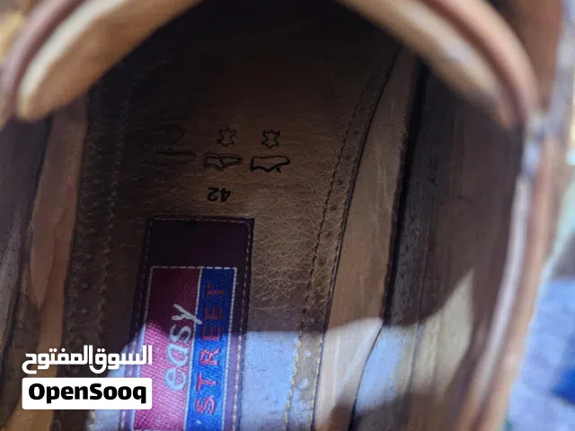 حذاء جلد بالة