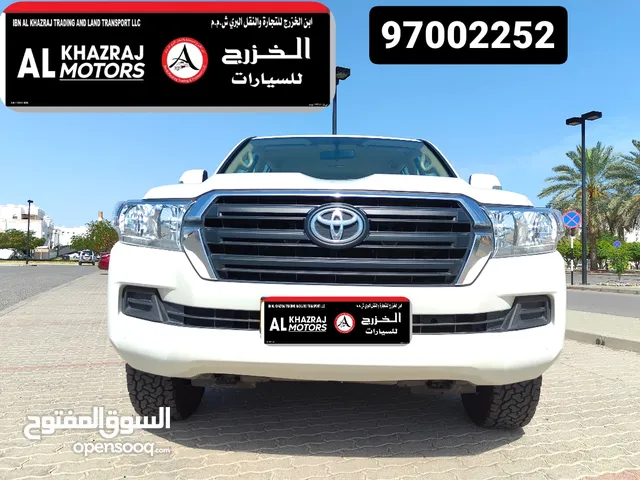 Used Toyota Land Cruiser in Muscat