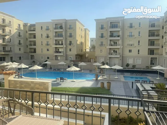شقة مفروشة بالكامل فى كمبوند ميفيدا بالتجمع الخامس فيو على حمام سباحة - مصر - القاهرة