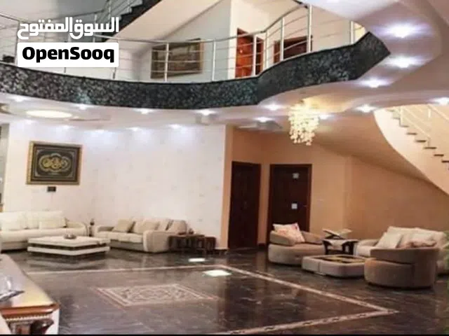 600 m2 More than 6 bedrooms Villa for Rent in Tripoli Al-Serraj