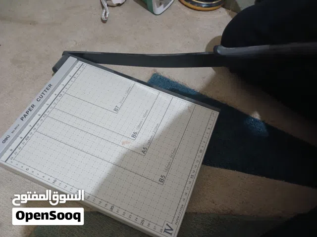 مقص صور واوراق جديد للبيع