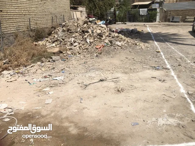 الكاظمية /الشالجية قرب ساحة عدن محلة 405  خلف دائرة صحة بغداد