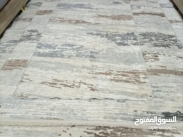 طقم سجاد شبه جديد