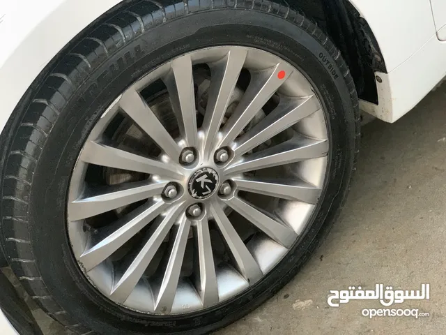 Used Kia Cadenza in Tripoli