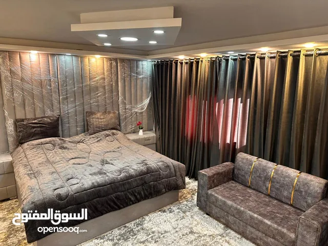 عاجل . استديو مفروش يومي فقط فرش جديد وامان وهدؤؤ استلم شقتك مباشره في حال وصولك للموقع