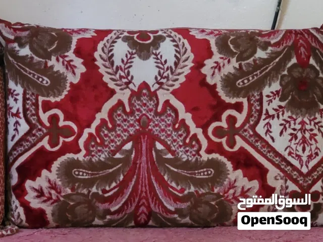 مساند ظهر للغرفة