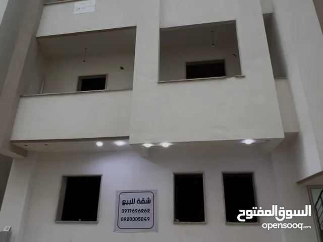 شقق ف خلاطات معاش مزال ع تشطيب تاام