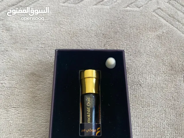 دهن عود مروكي مميز جدا من المخلف للعود