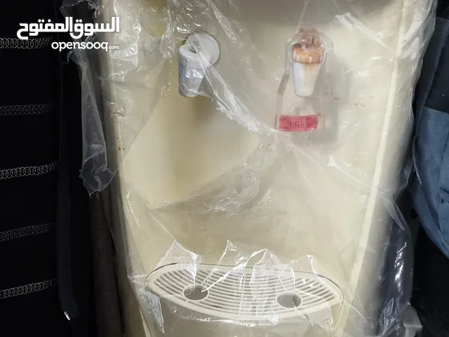 للبيع كولر مي ومكنسة كهربائيه