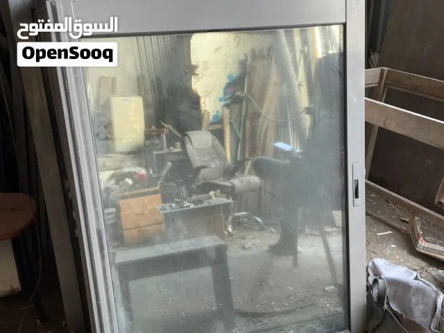 زحاج شباك المنيوم دبل منزل مترين في 130 بحالة ممتازة
