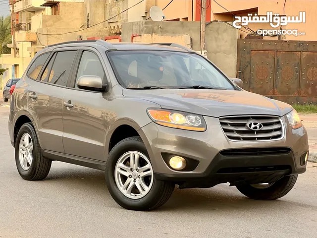 Used Hyundai Santa Fe in Al Khums