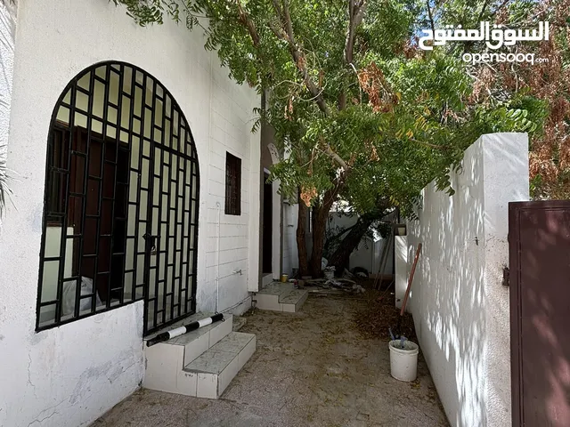 172 m2 4 Bedrooms Townhouse for Rent in Muscat Ruwi