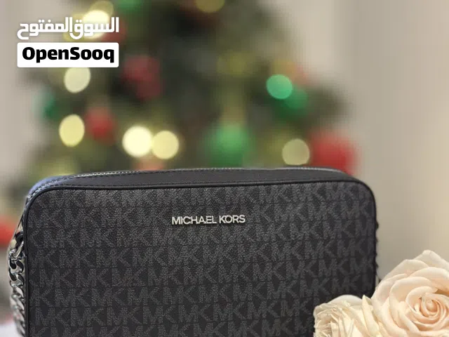 شنطة مايكل كورس