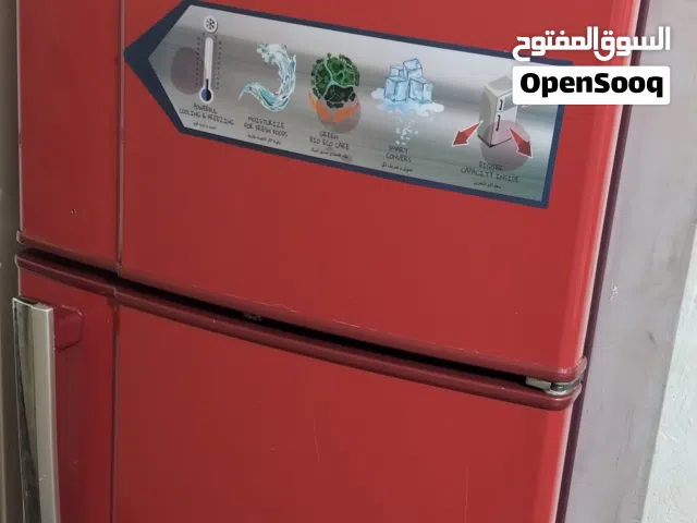 السلام عليكم ثلاجة للبيع نظيفة نوعيه كرافج