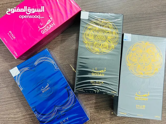 عطور الامارتية عطر قصه بألوان مختلفه واروائح تخبل وشي كلششش رااااقييي متوفر وبسعر كلش مناسب و جيدددد