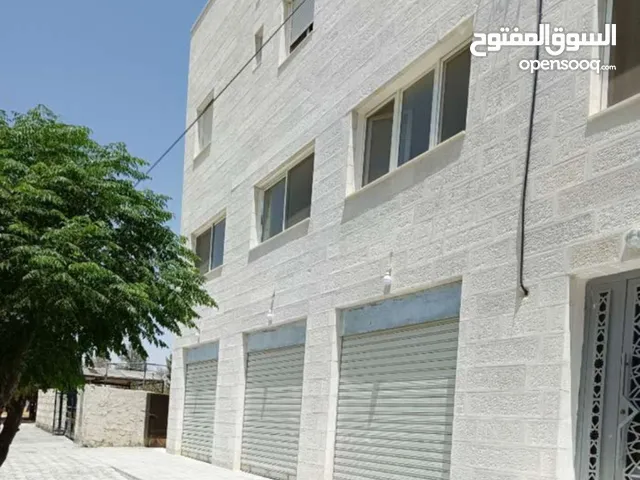 محلات مخازن تجاري في أبو  نصير من المالك