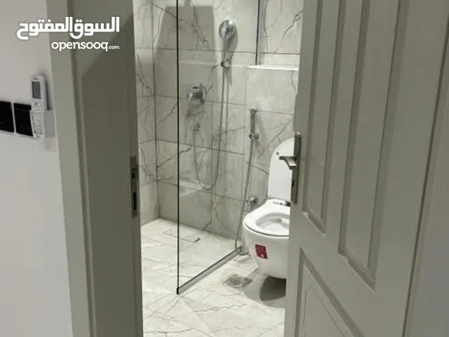 175 m2 3 Bedrooms Apartments for Rent in Al Riyadh Al Malqa