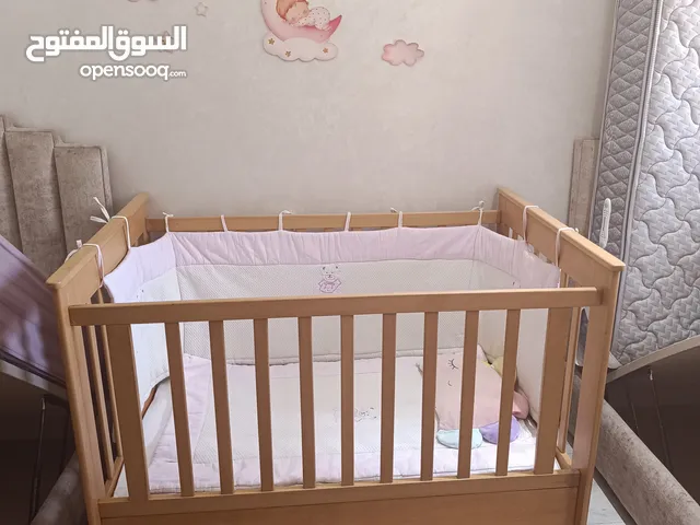 سرير رضع واطفال حتى 5 سنوات