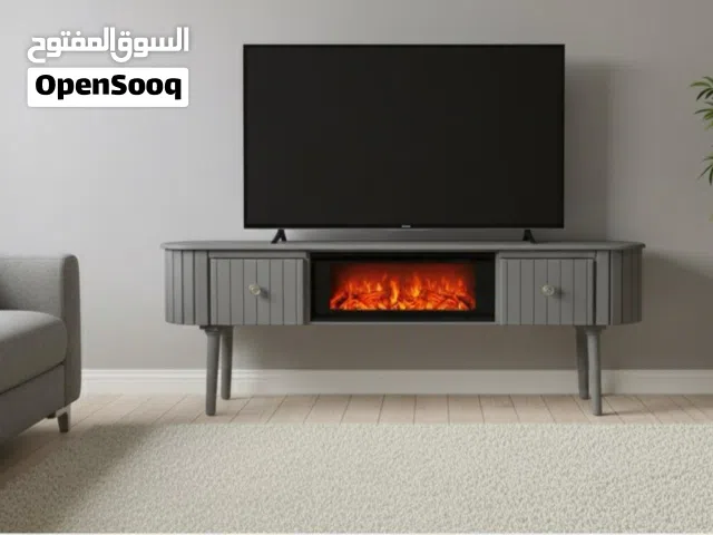 للبيع طاولة شاشة بتصميم عصري وأنيق مع شكل فير بليس (ديكور فقط)، مناسبة لغرف الجلوس والصالونات وتضيف