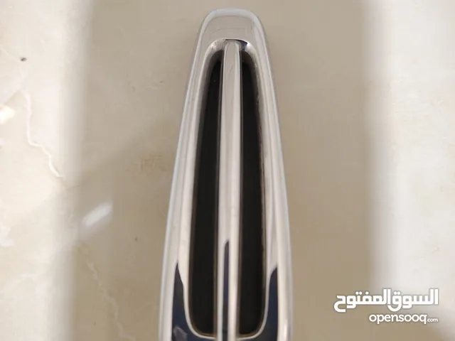 الإشارة الجانبية ميتسوبيشي لانسر 2016