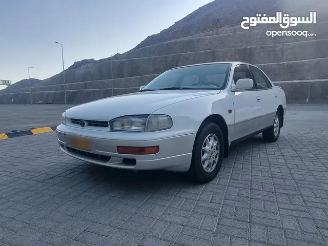 النادر النظيف البيع مع الرقم كامري GLi موديل 97 جير عادي خليجي بهوان قمه في النظافه ما شاء الله