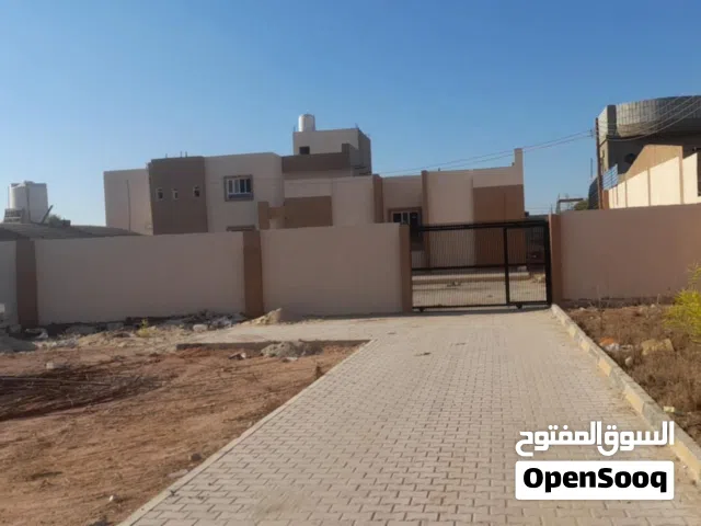 متوفر مباني تصميم مدارسي في عدت مناطق وعروض تجاريه