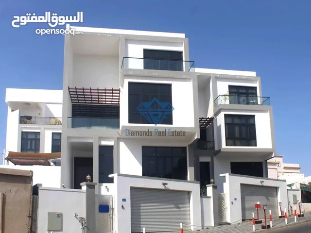 #REF893    Luxury 4 Bedrooms + Private Pool Villa for Rent in Madinat sultan Qaboos