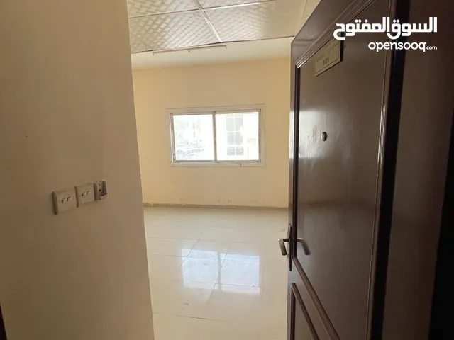 800ft Studio Apartments for Rent in Sharjah Muelih