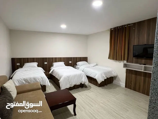 استيديوات جديده مفروشه