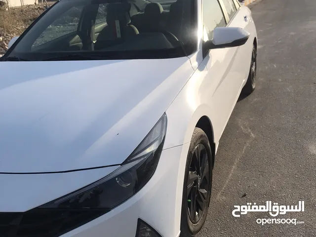 Used Hyundai Elantra in Dhi Qar