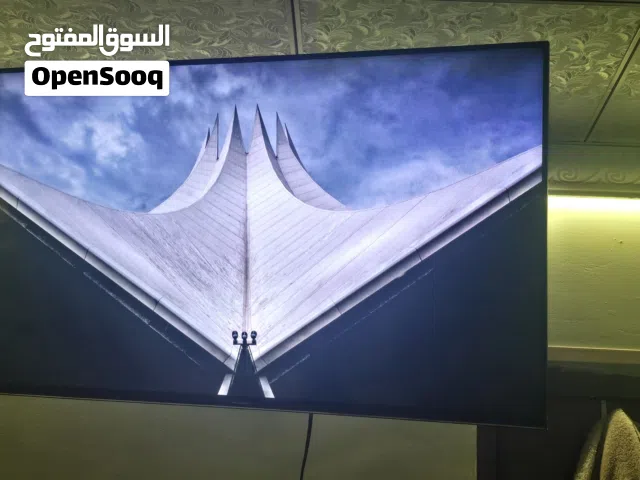 شاشه مستخدمة قليل من ماركة رويل الرحماني حجم 42 انج