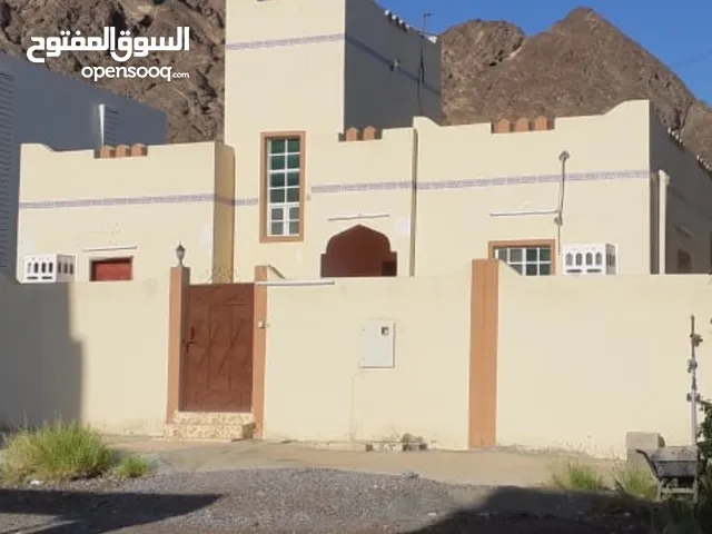 145 m2 2 Bedrooms Townhouse for Sale in Al Dakhiliya Sumail