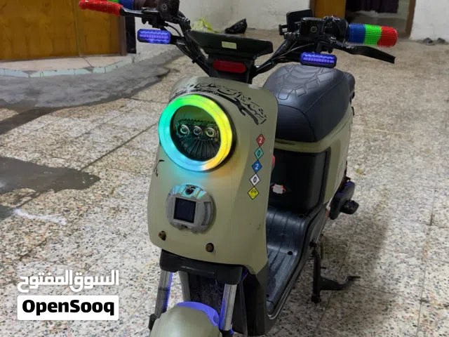 السلام عليكم دراجه شحن ار 9 ونلي اخت الجديده بطاريات جدد 22 امبير الونلي الاصلي