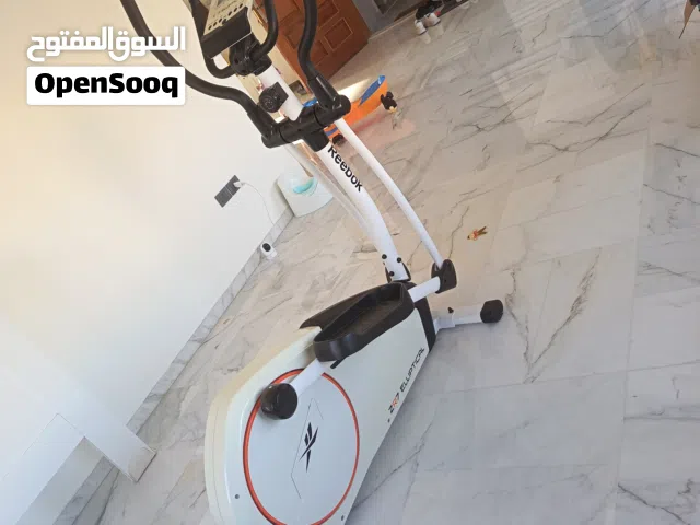جهاز رياضي Reebok Orbitrek / Elliptical للبيع الموقع: عمان – الجبيهة جهاز كارديو ممتاز للمشي و