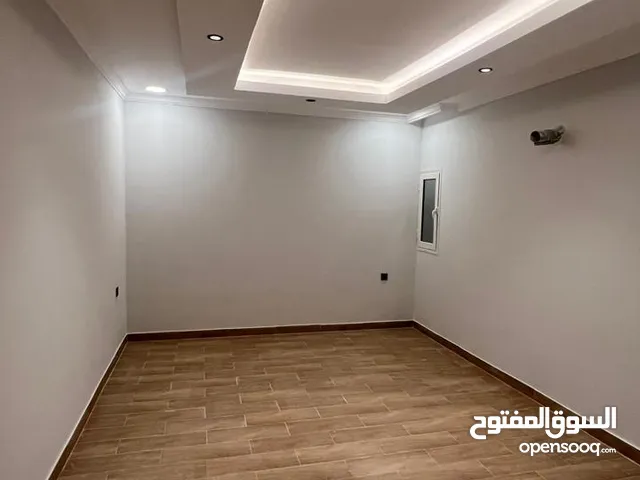 235 m2 4 Bedrooms Apartments for Rent in Dammam Ash Shulah