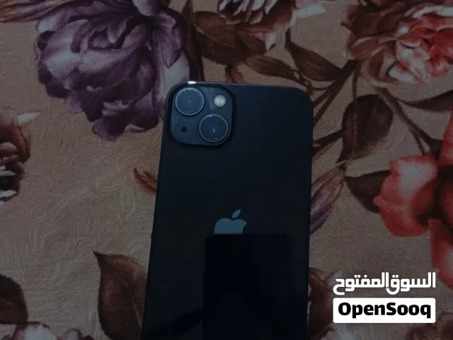 ايفون 13 مستعمل بحالة ممتازة بذاكرة 128 جيجابايت مع شاحن وأسود