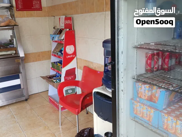 مطعم للبيع