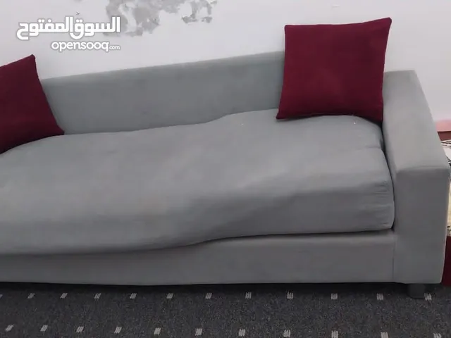 صلون للبيع المكان مصراته