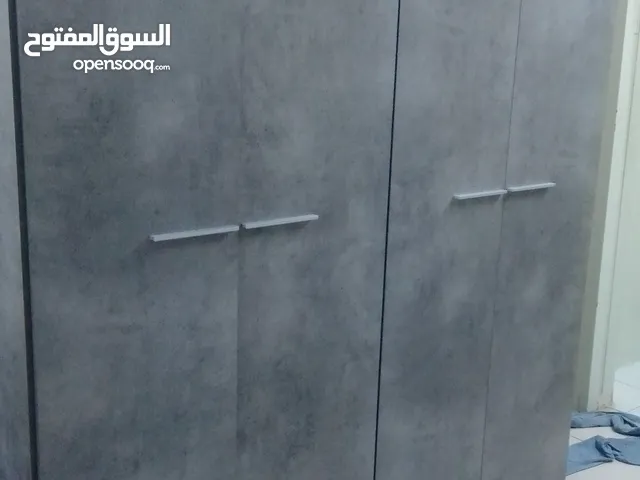 غرفة نوم من آشلي استخدام نظيف