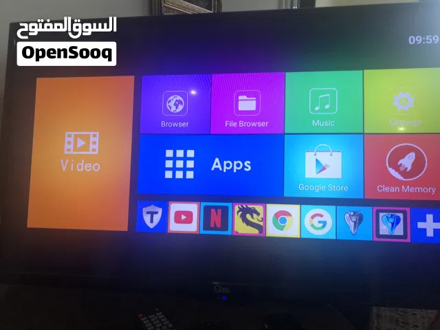 تلفزيون سمارت بحالة ممتازة بسعر ممتاز   مع جميع الملحقات