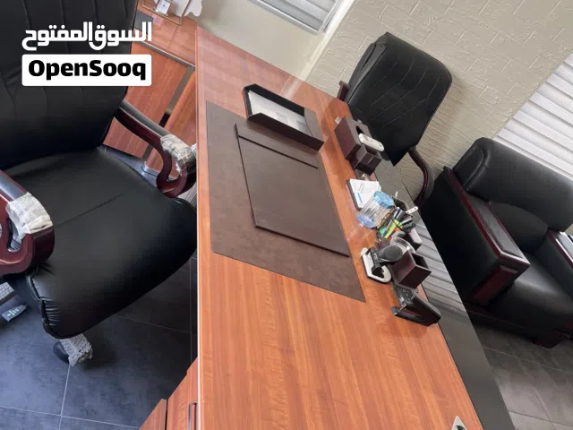 اثاث مكتب للبيع