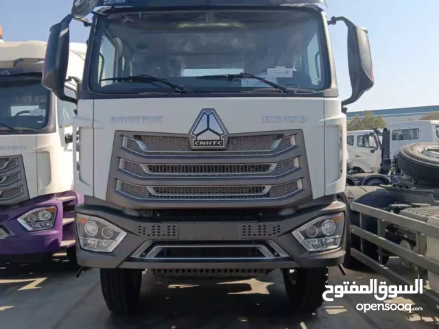 Sinotruk HOWO-NX 6x4 Tractor Truck, 430HP, Manual Transmission