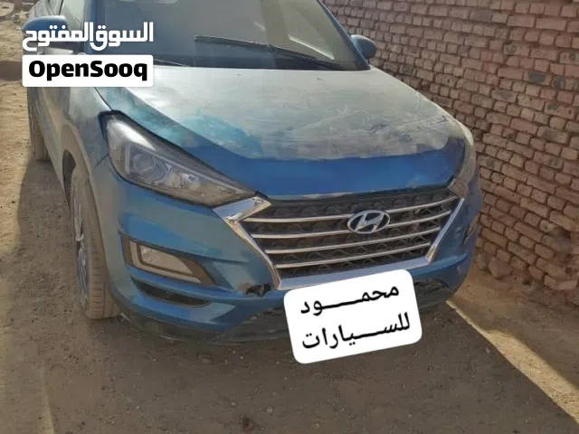 2017, هيونداي, توسان, Standard