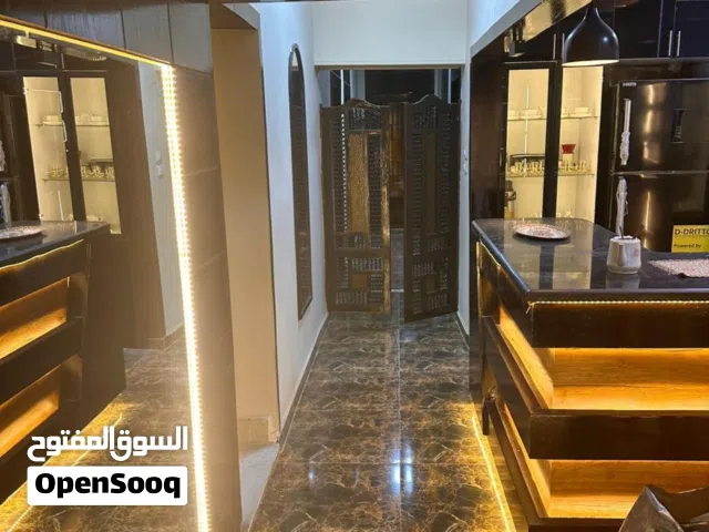 250 m2 4 Bedrooms Apartments for Rent in Giza Dokki