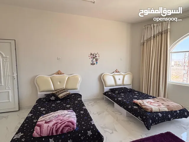 سرير نوم مع خرانة الملابس