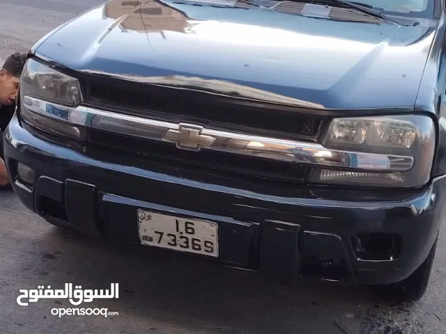 شفروليه تريل بليزر موديل 2006 لون اسود مميز فوريل 4×4 سياره لا تحتاج لاي نوع من صيانه
